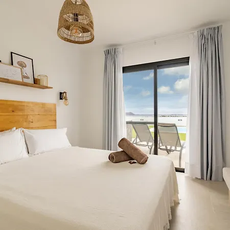 Appartement Sea Breeze Piscina Vista Mare Aria Condizionata (Adults Only) à Corralejo Extérieur photo