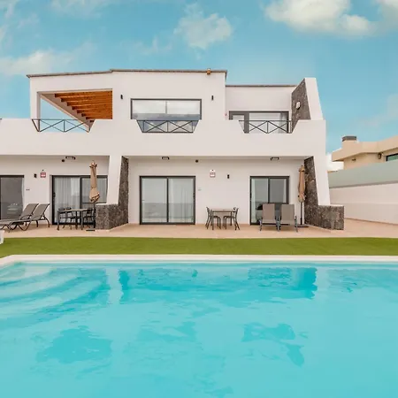 Appartement Sea Breeze Piscina Vista Mare Aria Condizionata (Adults Only) à Corralejo Extérieur photo